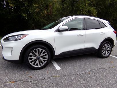 Used 2022 Ford Escape Titanium