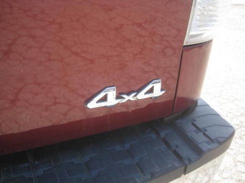 Used 2010 Toyota Tundra 4x4 Double Cab image 11