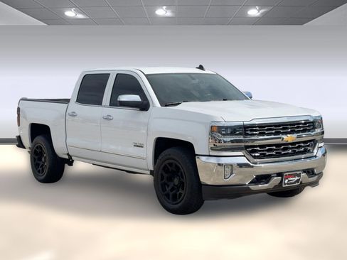 Used 2018 Chevrolet Silverado 1500 LTZ w/ Texas Edition image 7