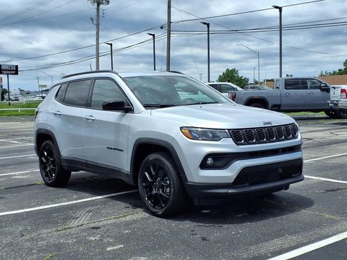 New 2025 Jeep Compass Latitude w/ Convenience Group image 1