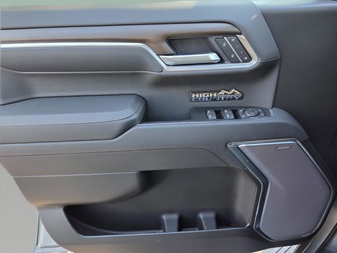 New 2026 Chevrolet Silverado 1500 High Country w/ High Country Premium Package image 25