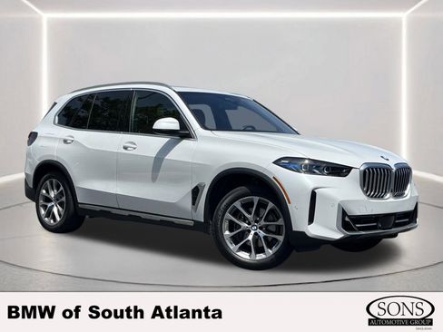 Used 2024 BMW X5 sDrive40i w/ Premium Package image 1