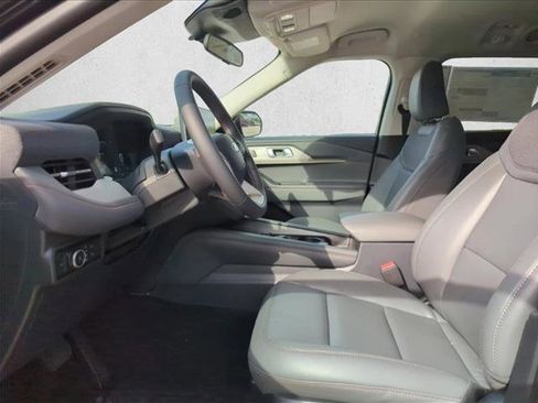 New 2026 Ford Explorer Active w/ Active Comfort Package image 11