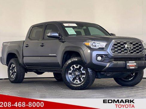 Certified 2021 Toyota Tacoma TRD Off-Road image 1