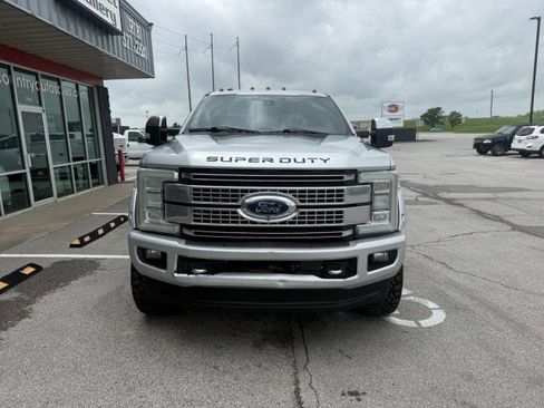 Used 2017 Ford F250 Platinum image 11