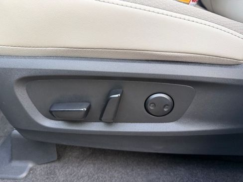 New 2026 Nissan Pathfinder SL FWD image 23