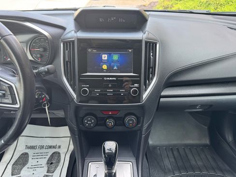 Used 2018 Subaru Crosstrek 2.0i Premium image 11