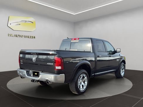 Used 2018 RAM 1500 Laramie w/ Convenience Group image 7