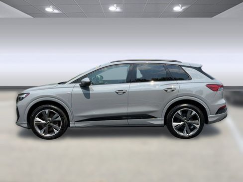 Used 2023 Audi Q4 e-tron Premium Plus w/ Premium Plus AWD/4WD image 2