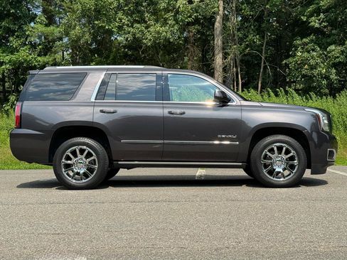 Used 2018 GMC Yukon Denali w/ Denali Ultimate Package AWD/4WD image 4
