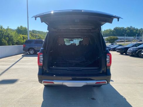 Used 2022 Ford Expedition Max Limited AWD/4WD image 18