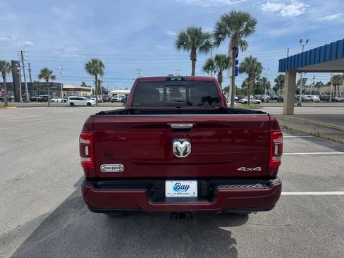 Used 2022 RAM 2500 Limited AWD/4WD image 3