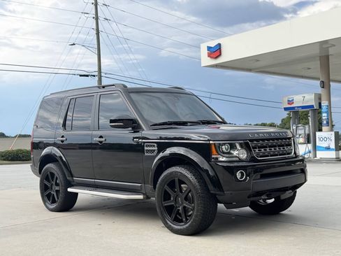 Used 2015 Land Rover LR4 HSE AWD/4WD image 3