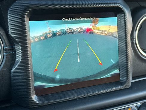 Used 2021 Jeep Wrangler Unlimited Rubicon 4xe w/ Cold Weather Group image 20