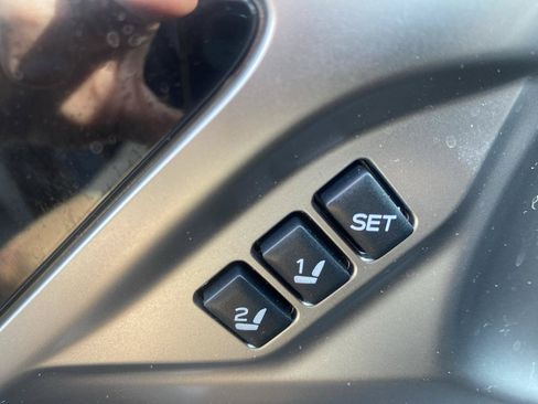 Used 2021 Subaru Outback Limited XT AWD/4WD image 14