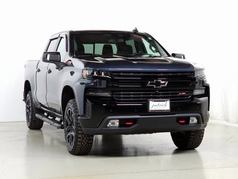 Used 2021 Chevrolet Silverado 1500 LT Trail Boss w/ Convenience Package II image 1