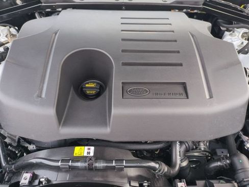 New 2026 Land Rover Defender 130 X-Dynamic SE AWD/4WD image 20