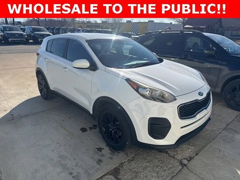 Used 2018 Kia Sportage LX image 1
