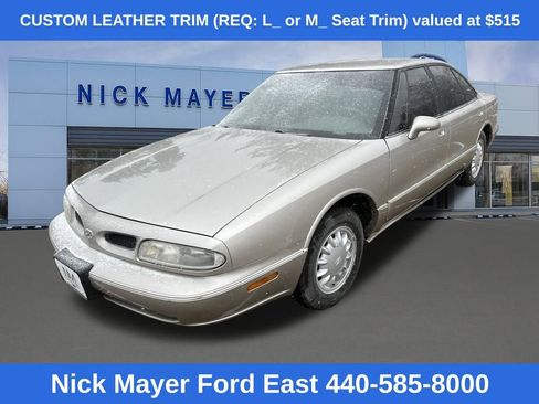 Used 1997 Oldsmobile 88 Royale LS image 3