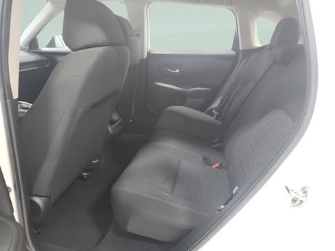 Used 2023 Honda HR-V LX image 18