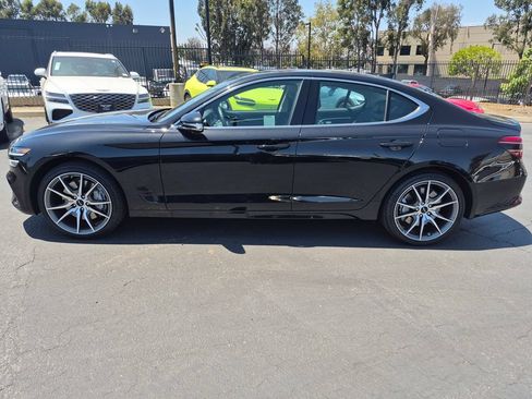 Used 2026 Genesis G70 2.5T RWD image 4