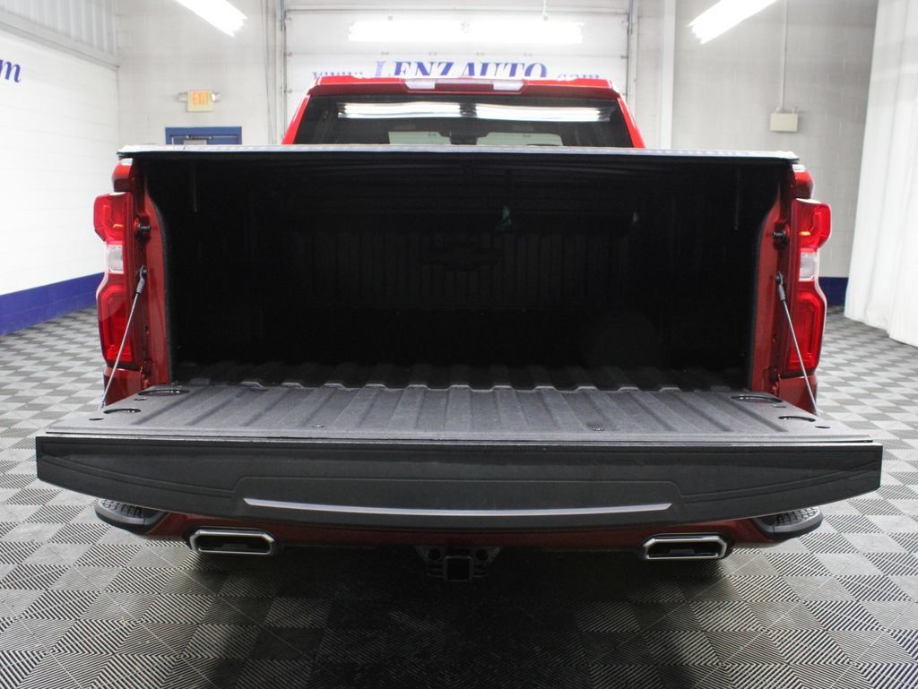 Used 2025 Chevrolet Silverado 1500 RST w/ Z71 Off-Road Package AWD/4WD image 39