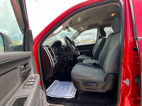 Used 2016 RAM 1500 Express AWD/4WD image 25