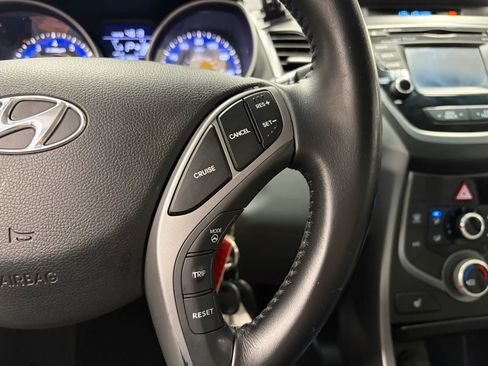 Used 2014 Hyundai Elantra Limited FWD image 30