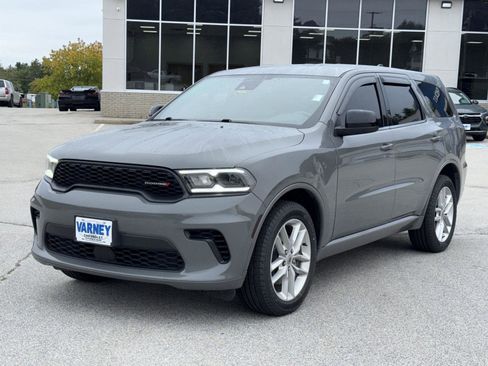 Used 2023 Dodge Durango GT image 1