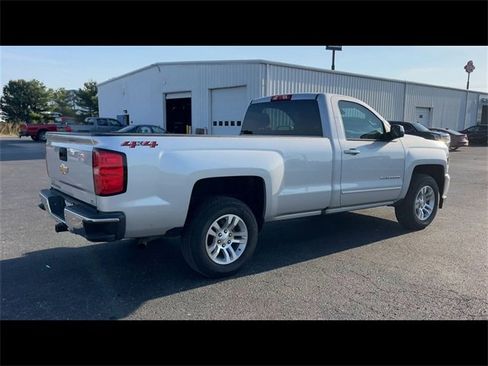 Certified 2018 Chevrolet Silverado 1500 LT w/ LT Convenience Package image 8