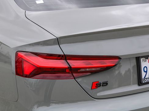 Used 2022 Audi S5 Prestige w/ S Sport Package AWD/4WD image 10
