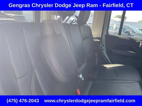 Used 2024 Jeep Wrangler Unlimited Sahara w/ Safety Group AWD/4WD image 28