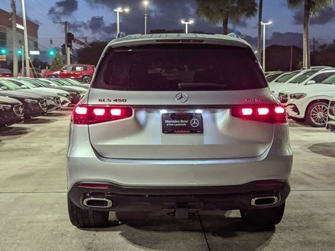 New 2026 Mercedes-Benz GLS 450 4MATIC image 7
