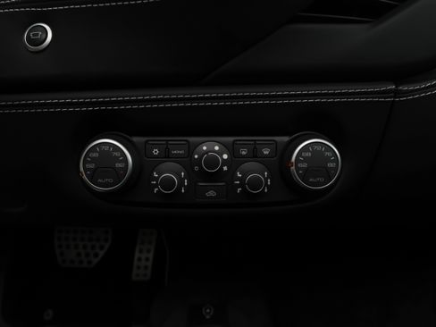 Used 2018 Ferrari 488 Spider RWD image 16
