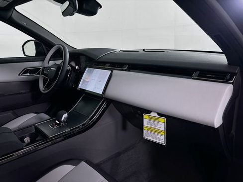 Used 2026 Land Rover Range Rover Velar S image 29