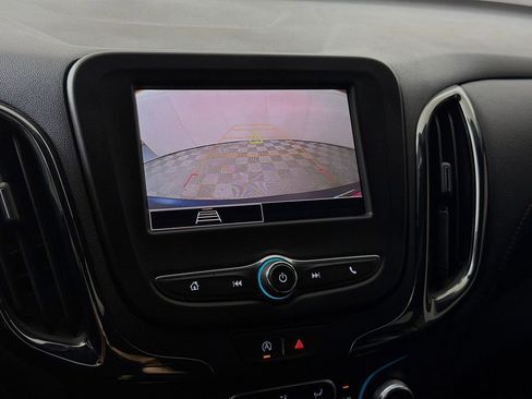 Used 2023 Chevrolet Equinox RS image 18