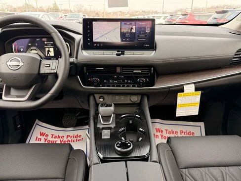 New 2026 Nissan Rogue Platinum w/ Platinum Premium Package image 26