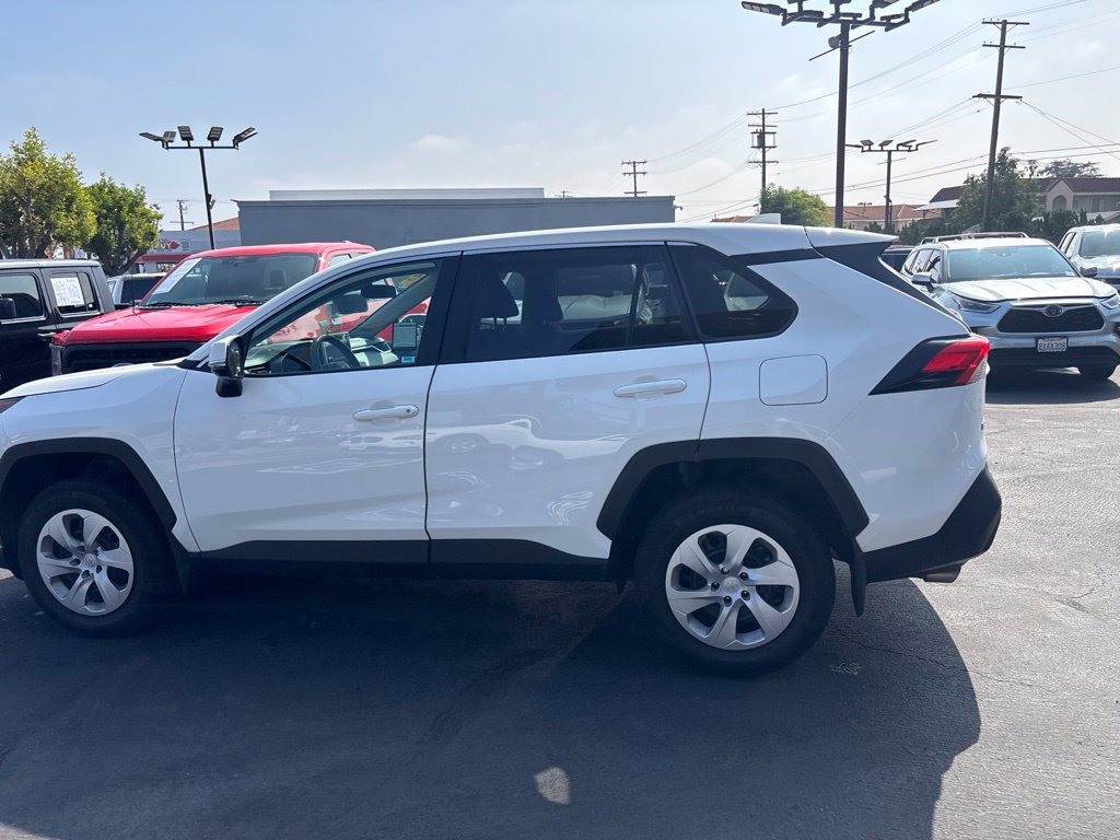 Used 2025 Toyota RAV4 LE FWD image 7