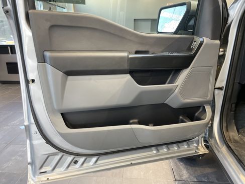 Used 2024 Ford F150 XL w/ Equipment Group 103A High RWD image 14