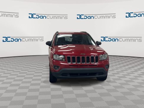 Used 2016 Jeep Compass Sport w/ Power Value Group AWD/4WD image 3