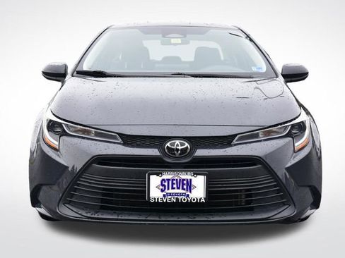 Used 2023 Toyota Corolla LE image 7
