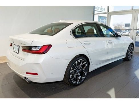 New 2026 BMW 330i xDrive Sedan w/ Convenience Package AWD/4WD image 45