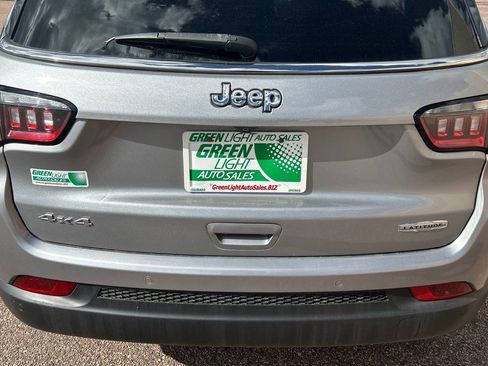 Used 2018 Jeep Compass Latitude w/ Popular Equipment Group image 14