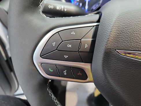 New 2026 Chrysler Pacifica Select image 19