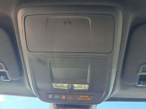 New 2026 Chevrolet Equinox LT image 18