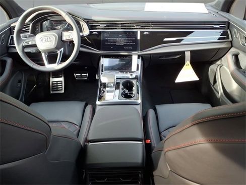 New 2026 Audi Q7 3.0T Prestige image 7
