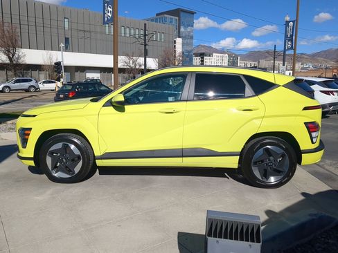 Certified 2024 Hyundai Kona SEL image 9