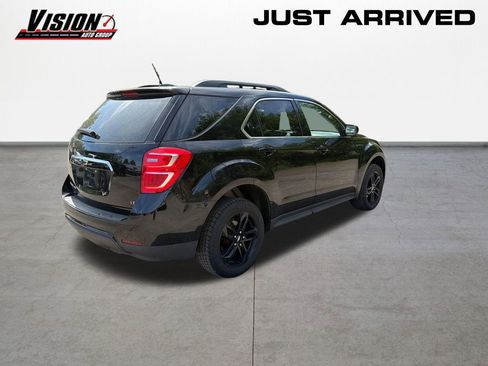 Used 2017 Chevrolet Equinox LT AWD/4WD image 5