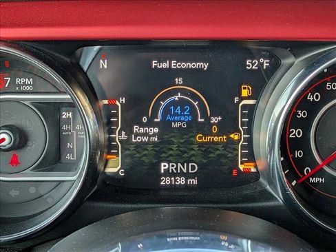 Used 2022 Jeep Wrangler Unlimited Rubicon w/ Steel Bumper Group image 11