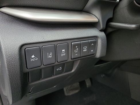 New 2026 Mitsubishi Eclipse Cross SEL image 12